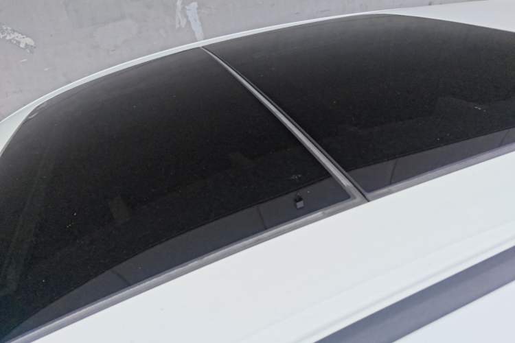Used Honda Vezel 2019 1.5L CVT Pioneer Edition China VI Roof
