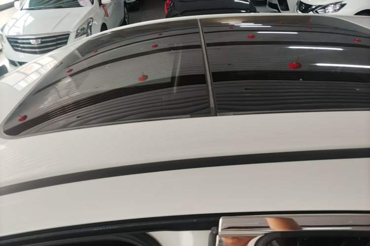 Used Honda Vezel 2019 1.5L CVT Pioneer Edition China VI Roof