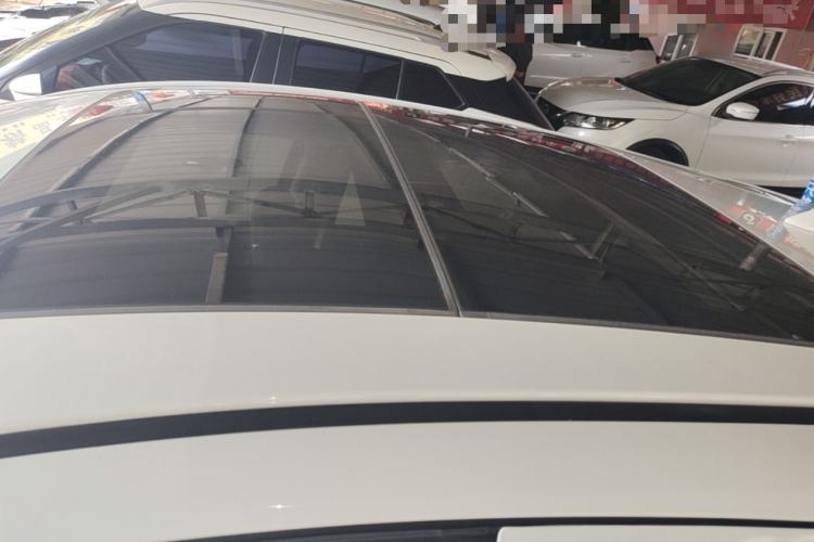 Used Honda Vezel 2019 1.5L CVT Luxury Model China VI Roof