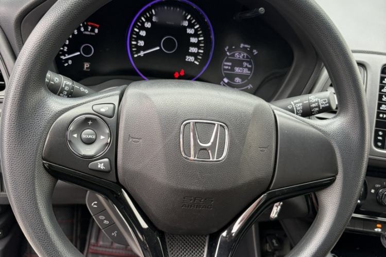 Used Honda Vezel 2019 1.5L CVT Pioneer Edition China VI Steering Wheel