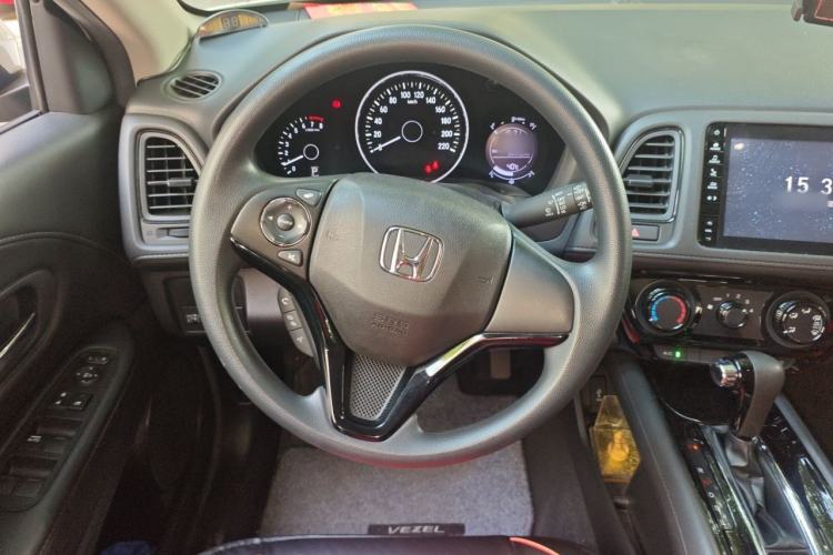 Used Honda Vezel 2019 1.5L CVT Luxury Model China VI Steering Wheel