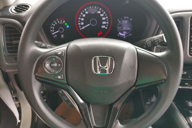 Used Honda Vezel 2019 220 TURBO CVT Luxury Edition China VI Steering Wheel