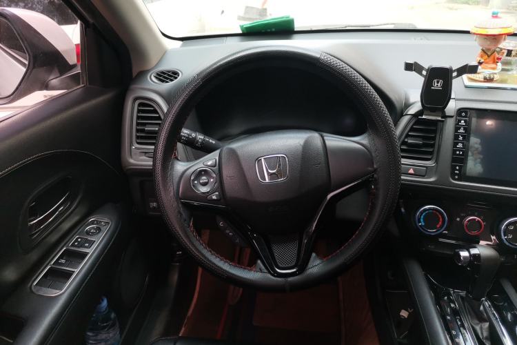 Used Honda Vezel 2019 1.5L CVT Pioneer Edition China VI Steering Wheel