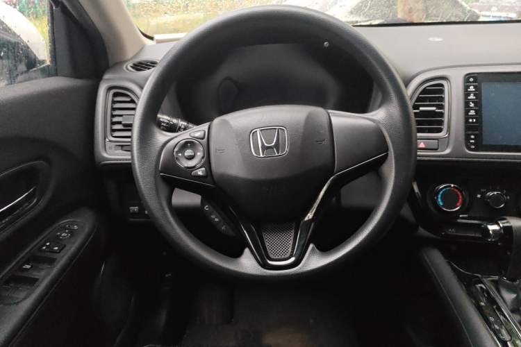 Used Honda Vezel 2019 1.5L CVT Pioneer Edition China VI Steering Wheel