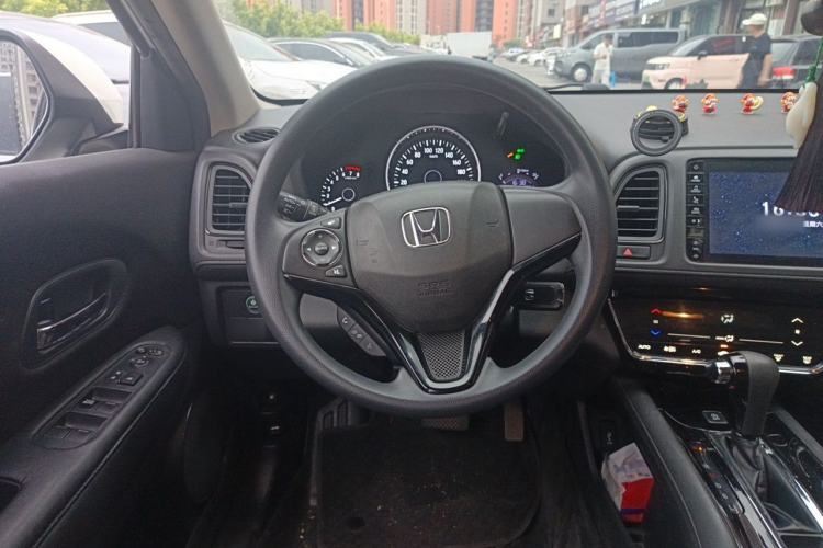Used Honda Vezel 2019 220 TURBO CVT Elite Version China V Emission Standard Steering Wheel