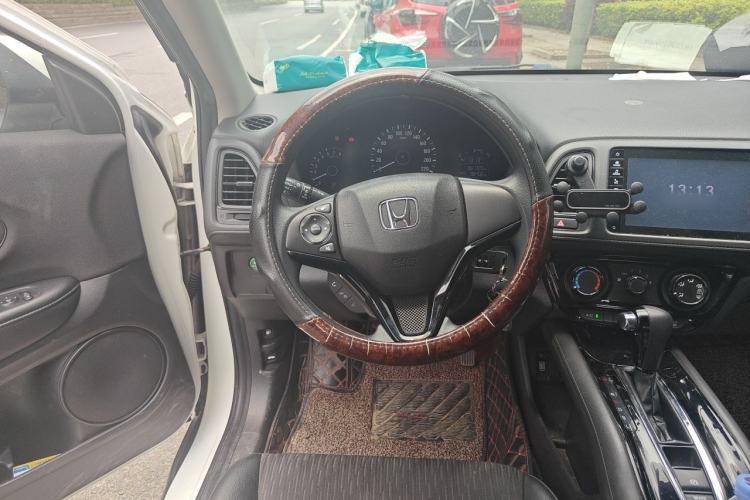 Used Honda Vezel 2019 1.5L CVT Pioneer Edition China VI Steering Wheel