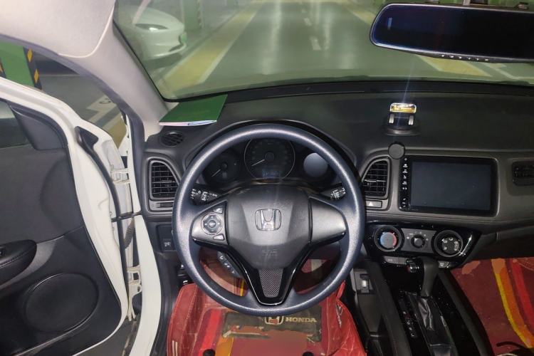 Used Honda Vezel 2019 1.5L CVT Pioneer Edition China VI Steering Wheel