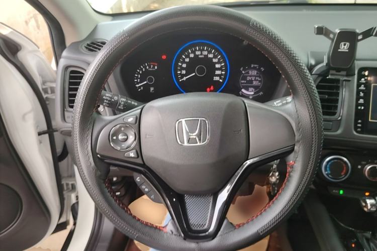 Used Honda Vezel 2019 1.5L CVT Pioneer Edition China VI Steering Wheel