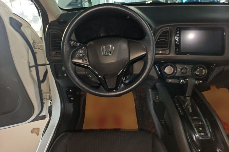Used Honda Vezel 2019 1.5L CVT Pioneer Edition China VI Steering Wheel