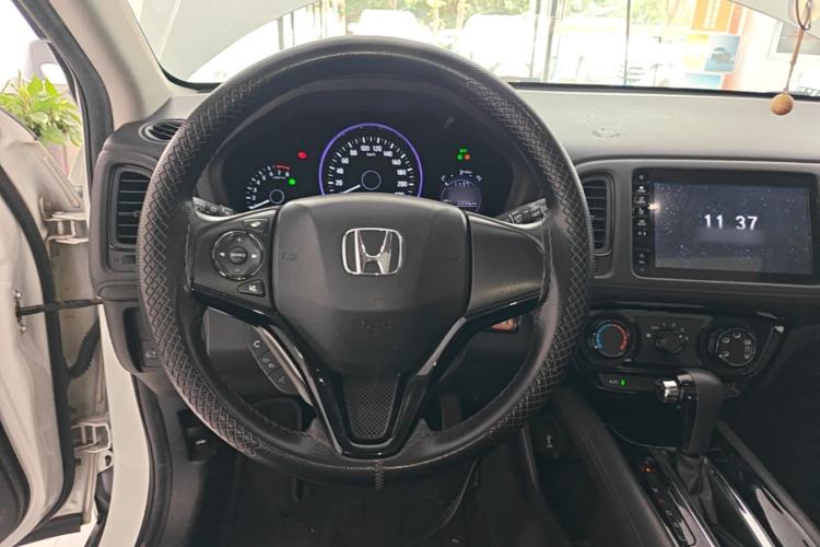 Used Honda Vezel 2019 1.5L CVT Pioneer Edition China V Steering Wheel