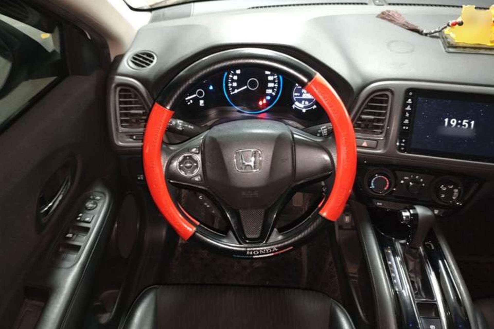 Used Honda Vezel 2019 1.5L CVT Pioneer Edition China VI Steering Wheel