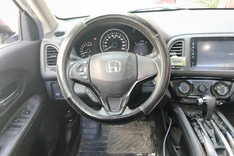 Used Honda Vezel 2019 1.5L CVT Pioneer Edition China V Steering Wheel