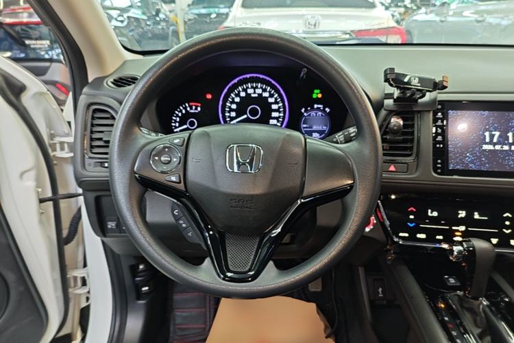 Used Honda Vezel 2019 220 TURBO CVT Elite Version China V Emission Standard Steering Wheel