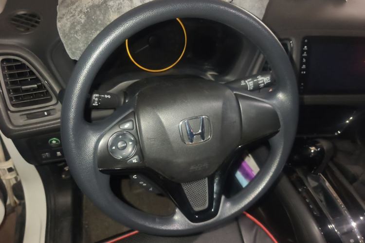 Used Honda Vezel 2019 220 TURBO CVT Luxury Edition China V Emission Standard Steering Wheel