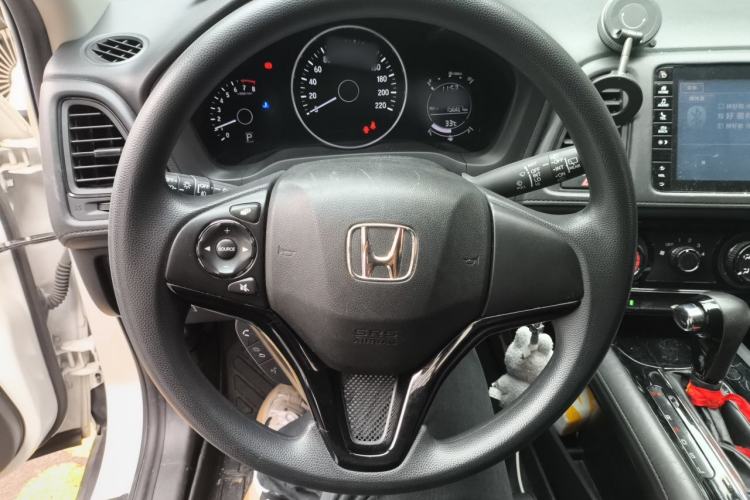Used Honda Vezel 2019 1.5L CVT Pioneer Edition China VI Steering Wheel