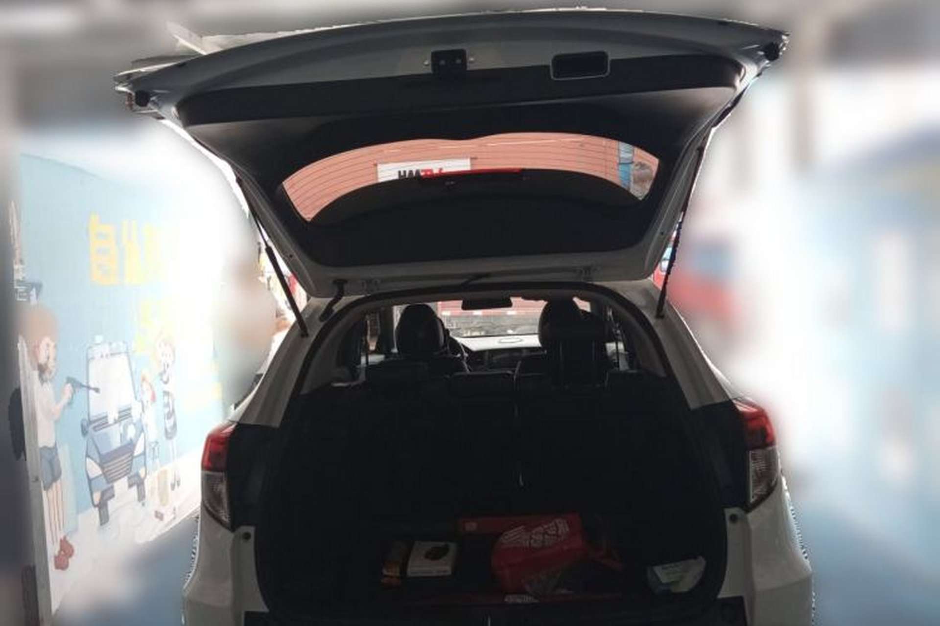 Used Honda Vezel 2019 1.5L CVT Luxury Model China VI Trunk