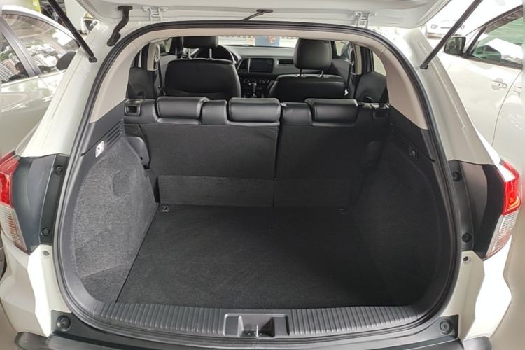 Used Honda Vezel 2019 1.5L CVT Pioneer Edition China V Trunk