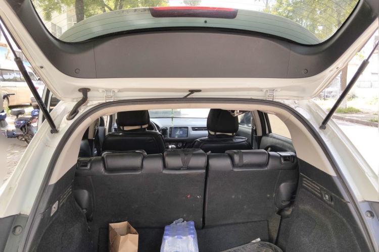 Used Honda Vezel 2019 1.5L CVT Pioneer Edition China V Trunk