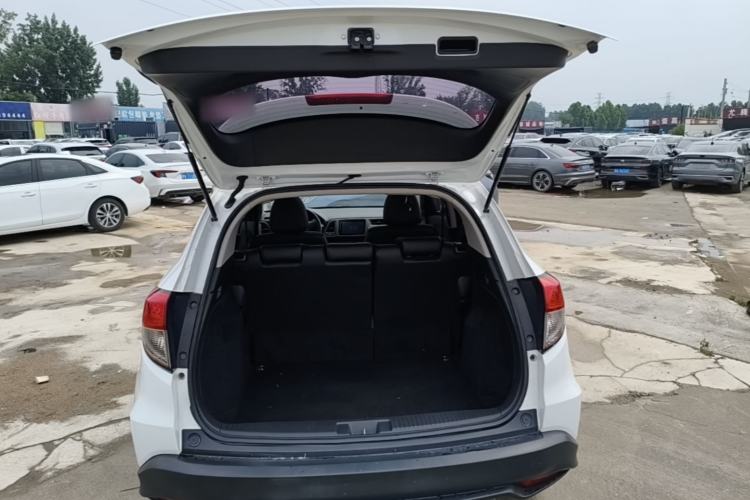 Used Honda Vezel 2019 1.5L CVT Pioneer Edition China VI Trunk