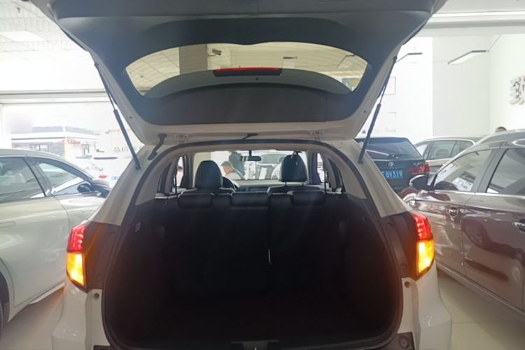 Used Honda Vezel 2019 1.5L CVT Pioneer Edition China V Trunk