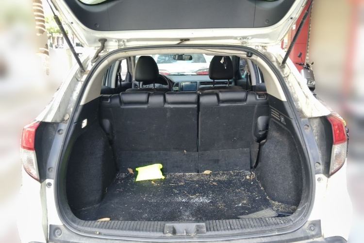 Used Honda Vezel 2019 1.5L CVT Pioneer Edition China V Trunk