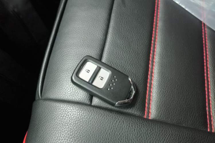 Used Honda Vezel 2019 220 TURBO CVT Luxury Edition China VI Vehicle Key