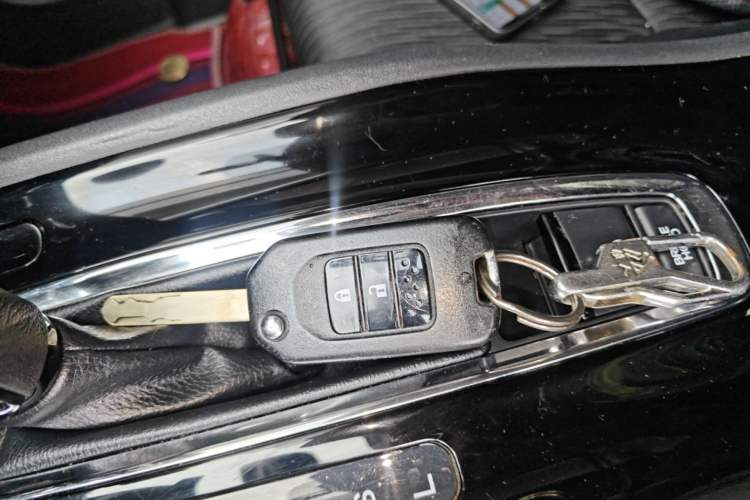 Used Honda Vezel 2019 1.5L CVT Pioneer Edition China VI Vehicle Key