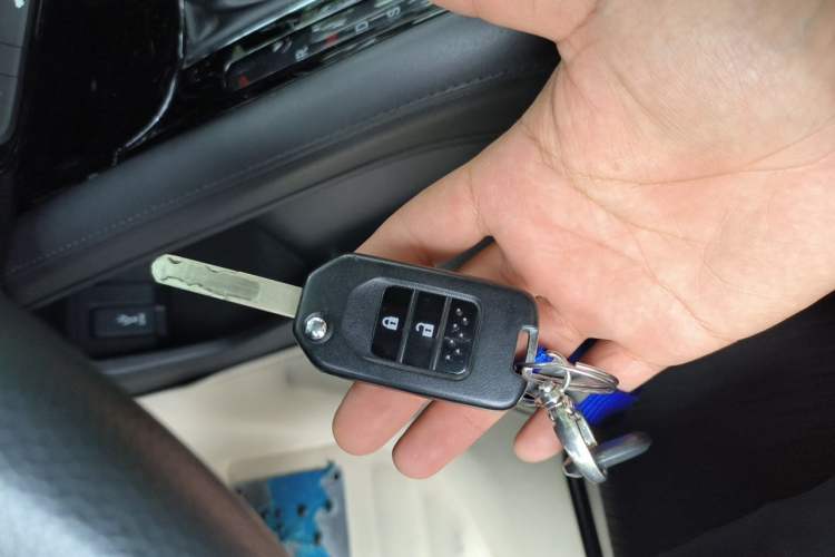 Used Honda Vezel 2019 1.5L CVT Pioneer Edition China VI Vehicle Key