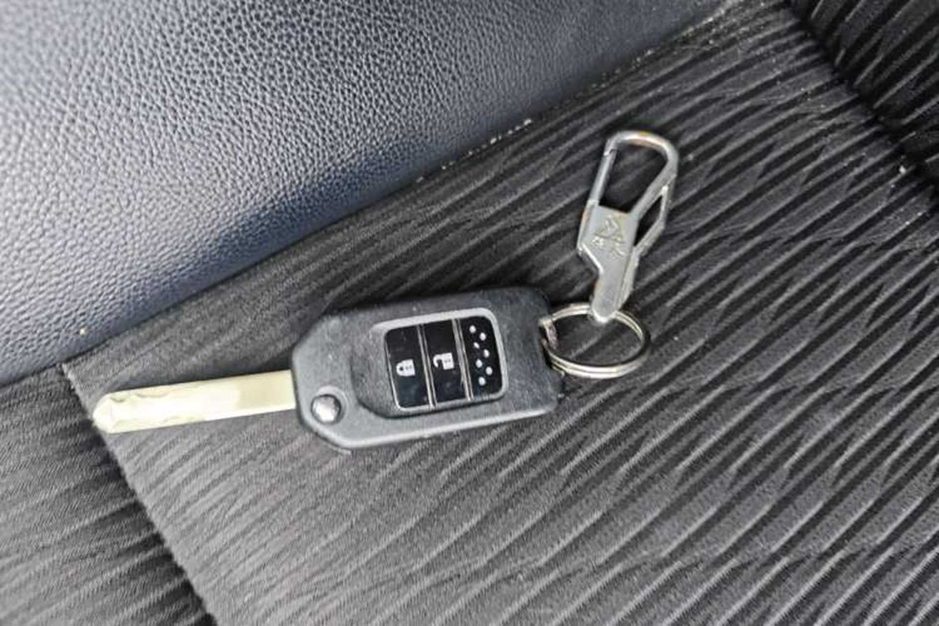 Used Honda Vezel 2019 1.5L CVT Pioneer Edition China VI Vehicle Key