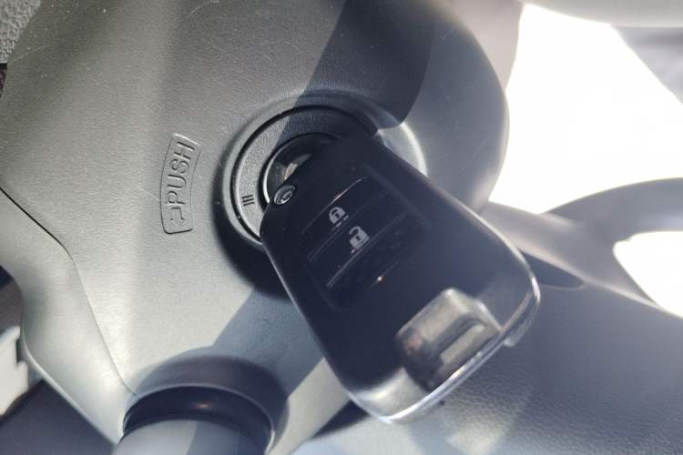 Used Honda Vezel 2019 220 TURBO CVT Elite Edition China VI Vehicle Key