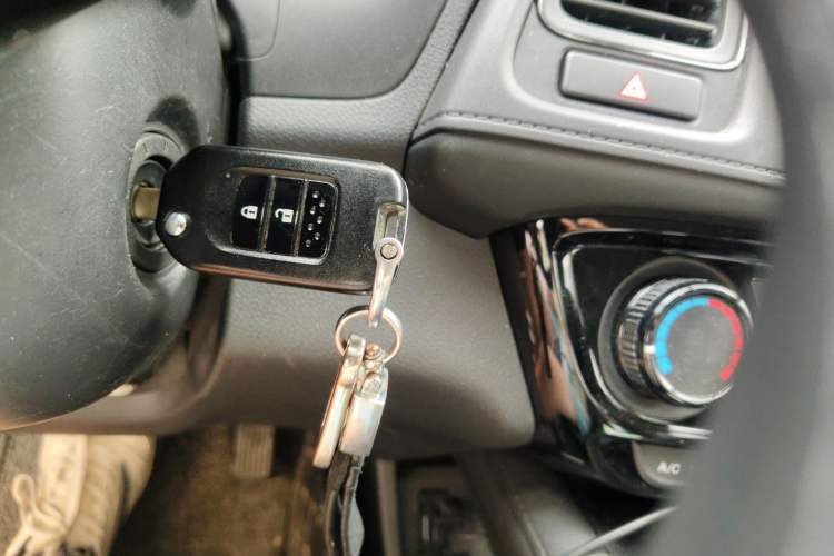 Used Honda Vezel 2019 1.5L CVT Pioneer Edition China VI Vehicle Key