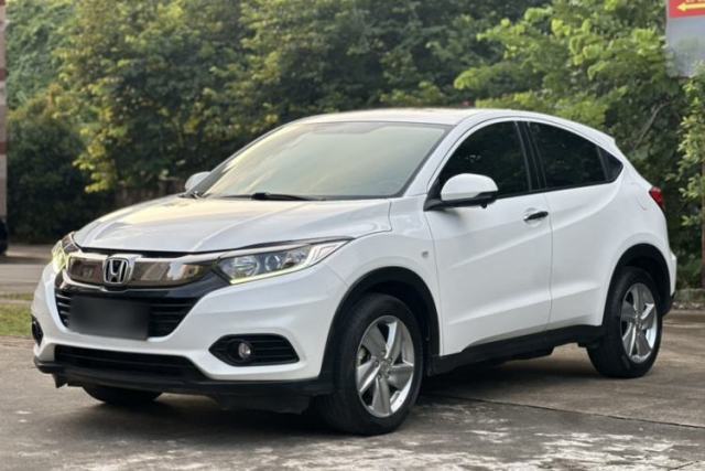 Ojetý Honda Vezel 2019 1.5L CVT Luxury Model China VI