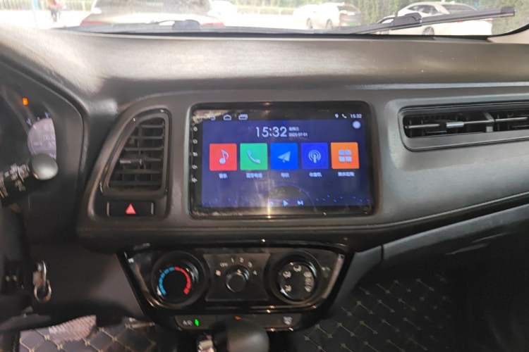 Used Honda Vezel 2020 1.5L CVT Elite Edition Audio And AC Panel