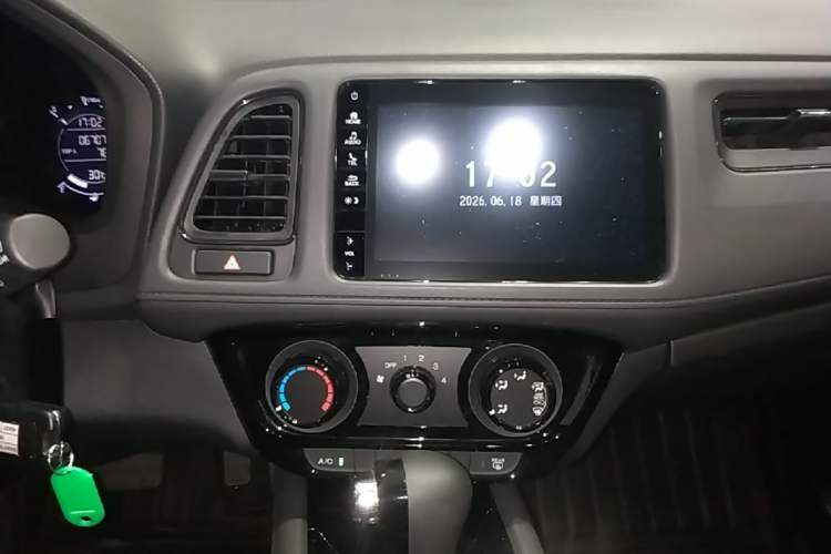 Used Honda Vezel 2020 1.5L CVT Pioneer Edition Audio And AC Panel
