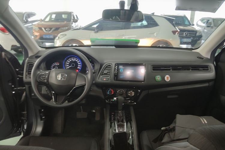 Used Honda Vezel 2020 1.5L CVT Pioneer Edition Center Console