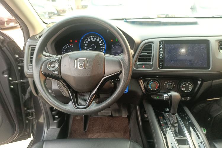 Used Honda Vezel 2020 1.5L CVT Pioneer Edition Center Console