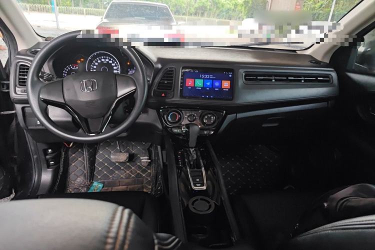 Used Honda Vezel 2020 1.5L CVT Elite Edition Center Console