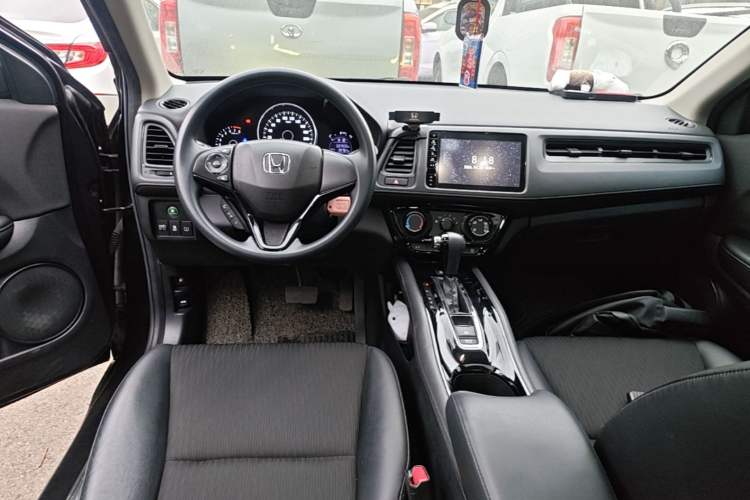Used Honda Vezel 2020 1.5L CVT Pioneer Edition Center Console