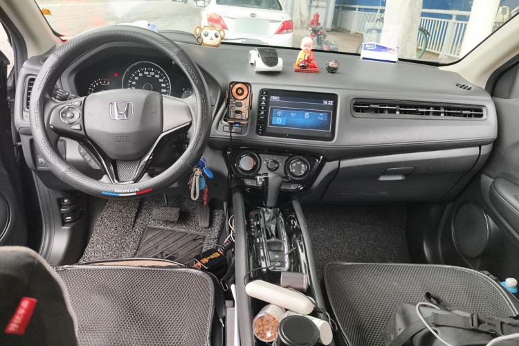 Used Honda Vezel 2020 1.5L CVT Pioneer Edition Center Console
