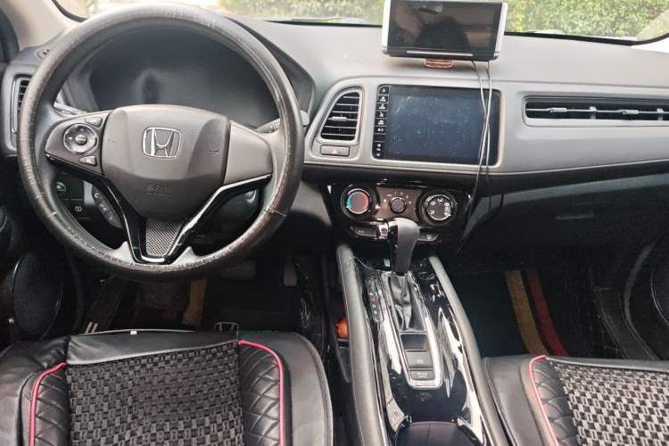 Used Honda Vezel 2020 1.5L CVT Pioneer Edition Center Console