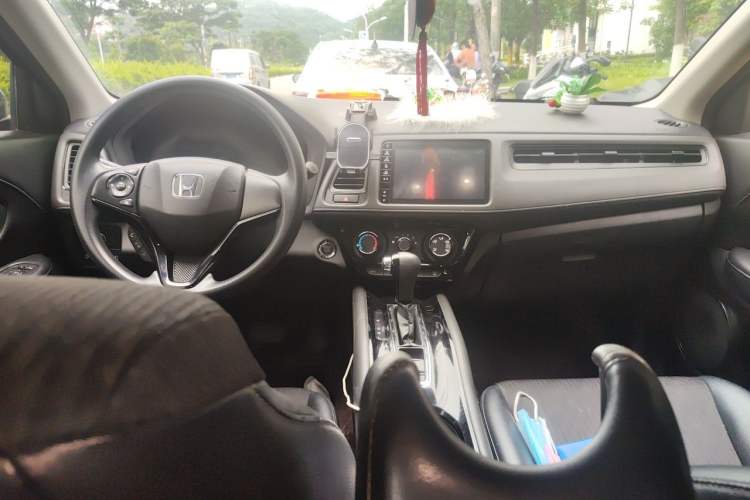 Used Honda Vezel 2020 1.5L CVT Pioneer Edition Center Console
