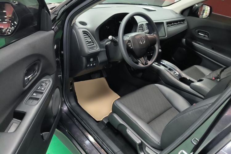 Used Honda Vezel 2020 1.5L CVT Pioneer Edition Driver Seat