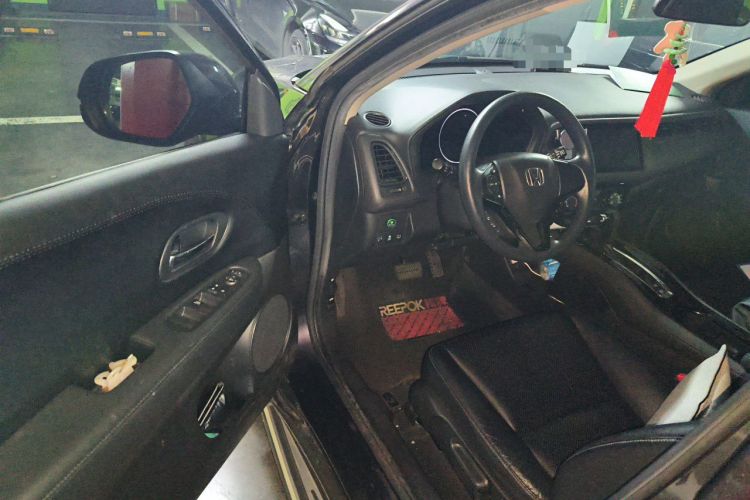Used Honda Vezel 2020 1.5L CVT Pioneer Edition Driver Seat