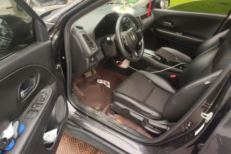Used Honda Vezel 2020 1.5L CVT Pioneer Edition Driver Seat