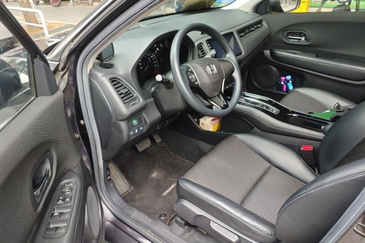 Used Honda Vezel 2020 1.5L CVT Pioneer Edition Driver Seat
