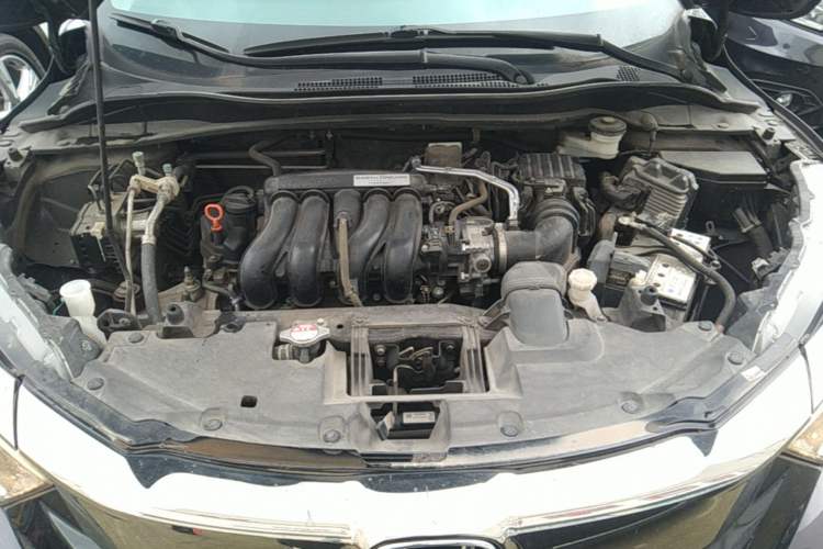 Used Honda Vezel 2020 1.5L CVT Pioneer Edition Engine Bay