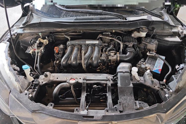 Used Honda Vezel 2020 1.5L CVT Elite Edition Engine Bay