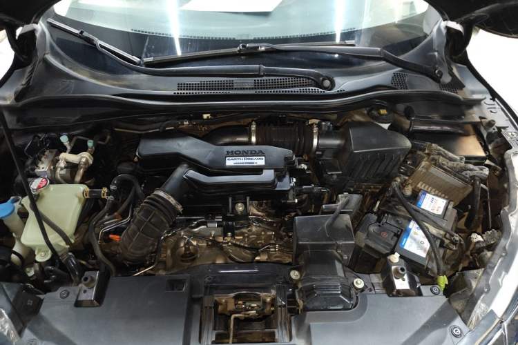 Used Honda Vezel 2020 220 TURBO CVT Elite Edition Engine Bay