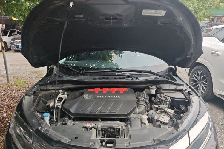 Used Honda Vezel 2020 1.5L CVT Pioneer Edition Engine Bay