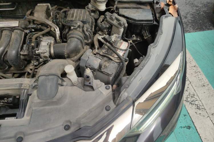 Used Honda Vezel 2020 1.5L CVT Elite Edition Engine Bay Left